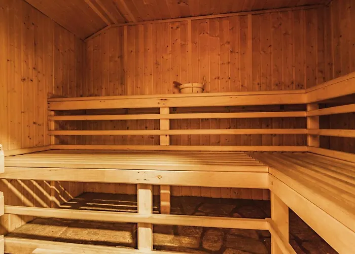 Σαλέ Na Stromej *