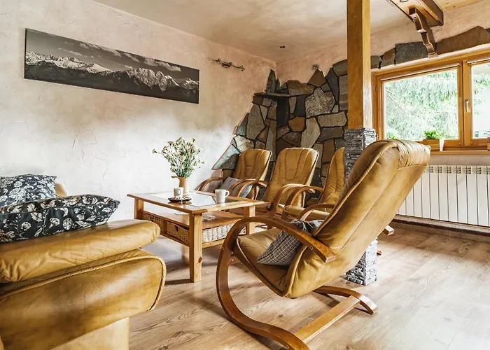 Σαλέ Na Stromej *